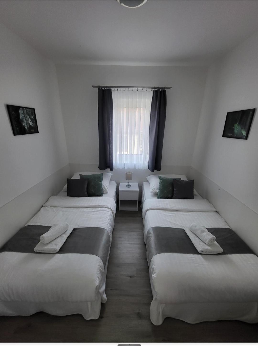 Apartman Gabriela Roudne Exterior photo